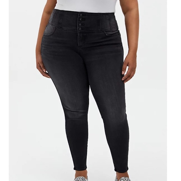 torrid Denim - Torrid Corset Skinny Jeans in Black size 12R